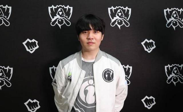 曾凡博经历 曾凡博经历