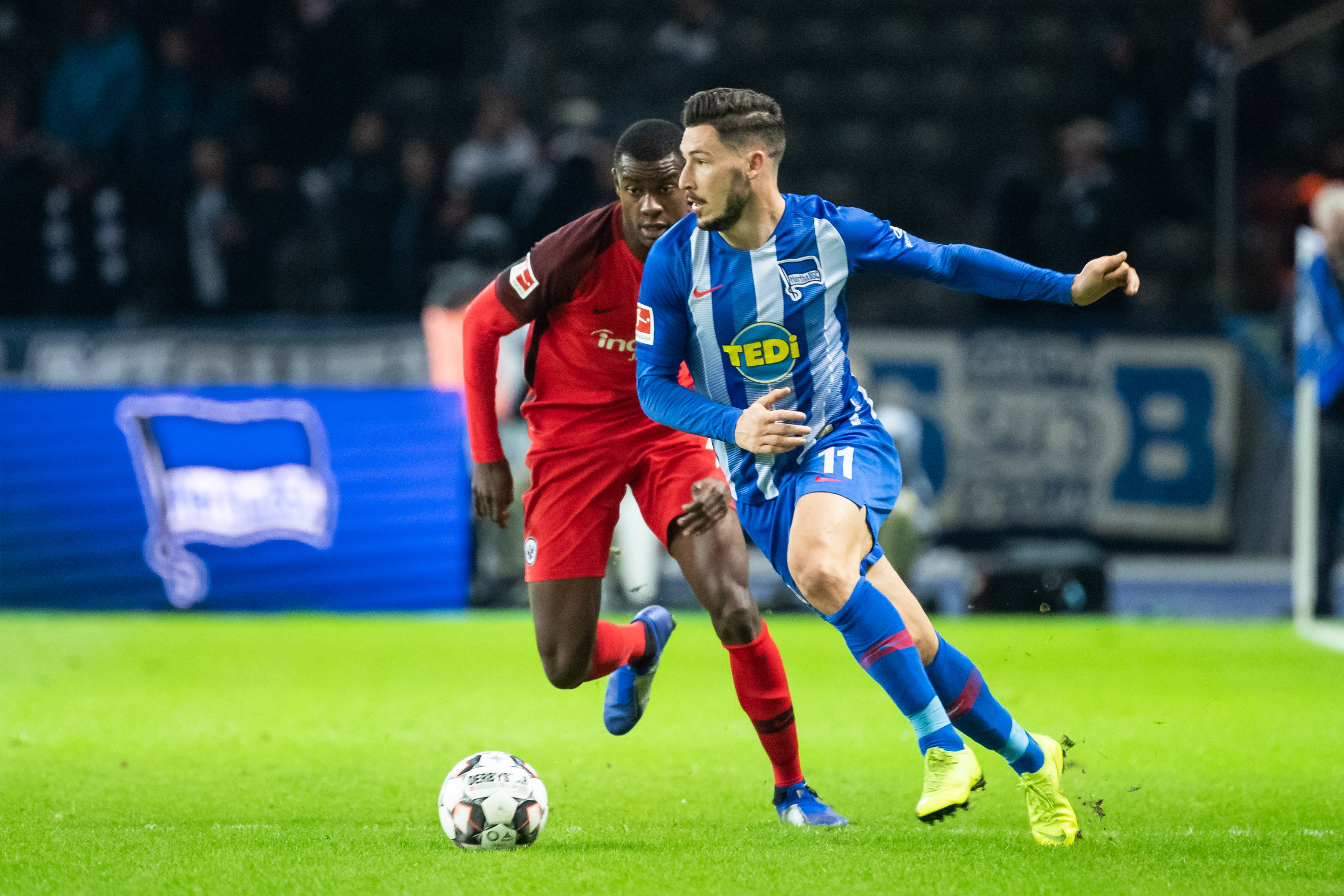 俱乐部的青 俱乐部的青