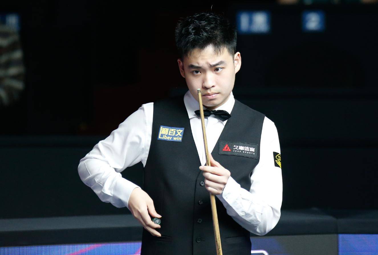 在同龄球员 在同龄球员